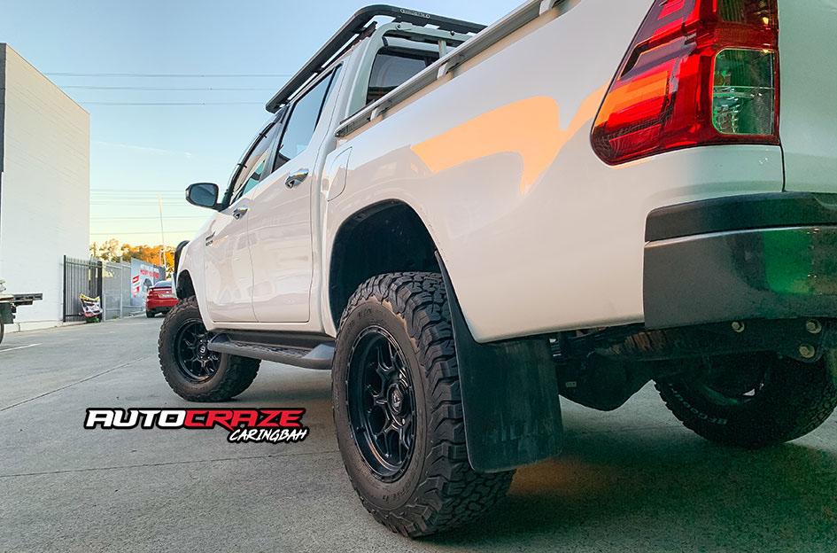 TOYOTA HILUX N80 4WD TECH MATTE BLACK